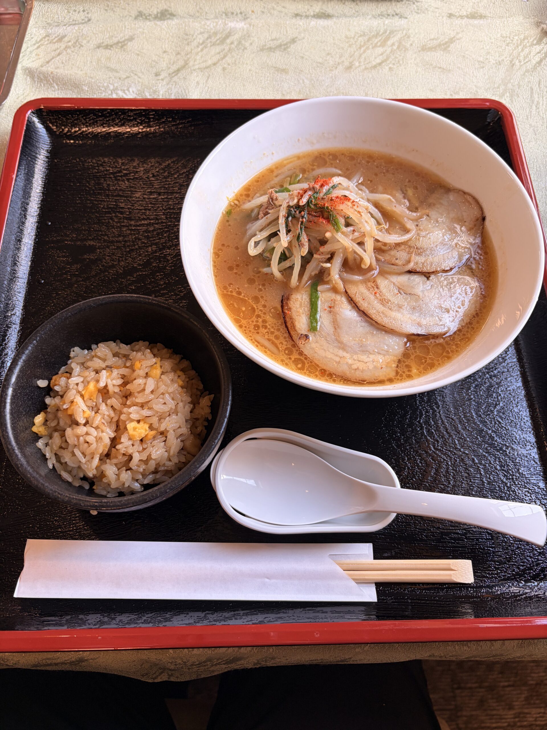 昼食(ラーメン)